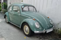 Soi “con bọ” Volkswagen Beetle giá 400 triệu tại Sài Gòn