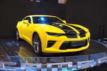 "Soi" siêu xe Chevrolet Camaro SS 2017 đầu tiên tại VN