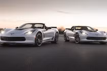 Siêu xe Mỹ Chevrolet Corvette 2018 giá chỉ 1,2 tỷ đồng