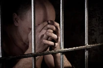 Nguyên Chi cục trưởng Thi hành án dân sự chết trong nhà giam