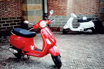 Vespa LX iGet mới giá 68 triệu - bình cũ, rượu có cũ? 