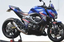 Chi cả trăm triệu độ Kawasaki Z800 Captain America 