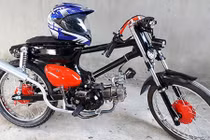 Honda Cub độ "siêu chất" chỉ 7 triệu đồng ở Bình Định 