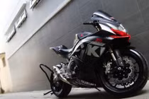 Sportbike Suzuki GSX-R600 độ xế đua cực chất tại Sài Gòn