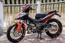 Yamaha Exciter độ bánh căm lớn “hàng độc” tại Việt Nam