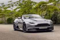 Siêu xe mui trần “độc bản” Aston Martin Vantage GT12 Roadster