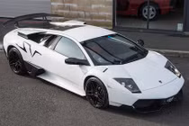 Dùng 10 năm, Lamborghini Murcielago vẫn có giá hơn 10 tỷ