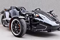 Ôtô mui trần "Tàu" giá 100 triệu hút hồn dân chơi Việt