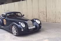 Xe thân gỗ Morgan Aero Supersport siêu độc lăn bánh tại Hà Nội