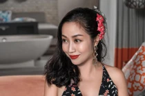 3 lần sinh nở, U40 Ốc Thanh Vân vẫn gợi cảm vô đối