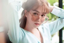 Ngọc Trinh khỏa thân có khác gì khoe cơ thể, phát ngôn sốc...