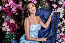 Nhan sắc khiến cánh mày râu đổ gục của tân HH Liên lục địa