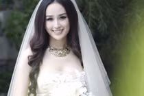 Mai Phương Thúy thiếu mỗi tấm chồng: Hồng nhan có cập bến tình đại gia?