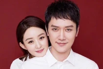 Đúng ngày đầu năm, Phùng Thiệu Phong khoe Triệu Lệ Dĩnh có thai