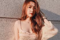 Bạn gái tin đồn của thủ môn Bùi Tiến Dũng ngày càng gợi cảm