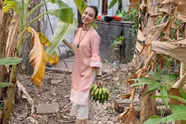 Angela Phương Trinh về quê ngồi cầu ao rửa chén, fan “hãi hùng”