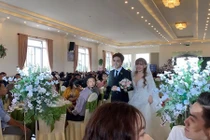 Ngắm ảnh cưới bí mật của Thu Thủy và chồng trẻ Kin Nguyễn