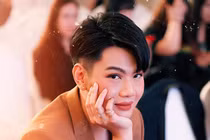 Đào Bá Lộc lại khỏa thân: Có gì đẹp đâu mà trưng?