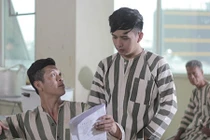 Vì sao web drama giang hồ, bạo lực của nghệ sĩ Việt chết trên YouTube?