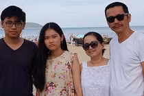 Hình ảnh hiếm hoi về tổ ấm của nghệ sĩ Trung Anh