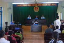 Chồng đi tù vì bị vợ kiện tội hiếp dâm 