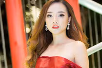 Mê mẩn đường cong của Băng Di - “vợ ba Bá Kiến“