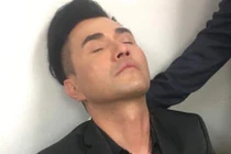 Người kiệt sức sau khi đưa thi hài Anh Vũ về nước là ai?