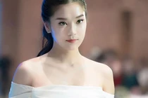 Vẻ gợi cảm của Hoàng Yến Chibi “Thất sơn tâm linh” 