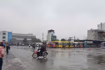 13 'cò xe' ở Bến xe Mỹ Đình bị xử phạt hành chính 