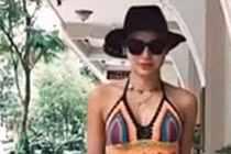 Phương Trinh Jolie đáp trả khi bị chỉ trích mặc đồ phản cảm