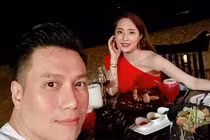 Hậu ly hôn, Việt Anh khoe ảnh ăn tối bên bờ biển cùng Quỳnh Nga