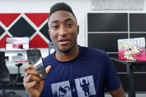 Galaxy S10 chưa ra mắt, blogger đã đăng video trải nghiệm