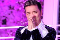 Đàm Vĩnh Hưng nhận sai, xin lỗi vụ treo thưởng 20 triệu cho ai tát người cha bạo hành con