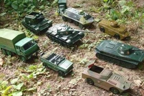 Nga trưng ảnh đồ chơi “chơi xỏ” NATO