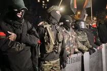 Thủ lĩnh Right Sector Ukraine tự bắn vào chính mình