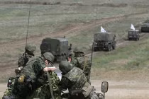 Ukraine cho Nga 48 giờ để giải thích cuộc tập trận mới