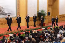 Thân nhân "chóp bu" TQ tẩu tán tài sản ra nước ngoài?