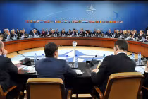 Mỹ “trơ mắt” nhìn Nga "đe dọa" hai nước Đông Âu thuộc NATO?