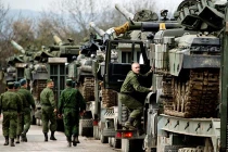 Ukraine triển khai 15.000 quân tinh nhuệ sát biên giới Nga