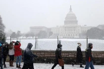 Bão tuyết hoành hành nước Mỹ