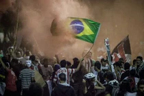 Hé lộ sự thật vụ bạo động ở Brazil sau trận thua Đức