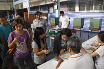 Thái Lan ấn định ngày bầu cử lại vào 20/7 