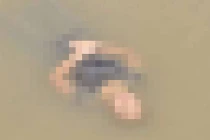 Phát hiện xác nữ trôi sông