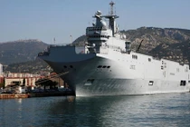 Lối thoát cho thương vụ bán chiến hạm Mistral cho Nga
