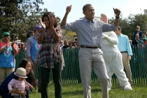 Vợ chồng TT Obama vui đùa thả ga dịp Lễ Phục sinh
