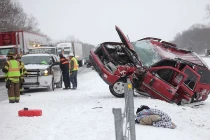 Bão tuyết hoành hành dữ dội ở Mỹ