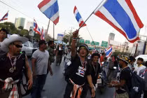 Binh sĩ Thái Lan được phép mặc thường phục từ 14/1