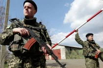 Mỹ thừa nhận cung cấp vũ khí cho lính Ukraine