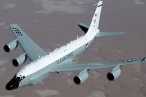 Nga điều SU-27 chặn máy bay trinh sát Mỹ