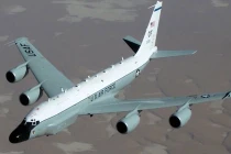 Nga điều SU-27 chặn máy bay trinh sát Mỹ